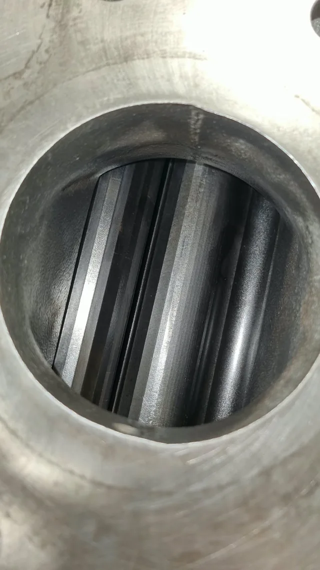 Particolare ravvicinato dei rotori interni
